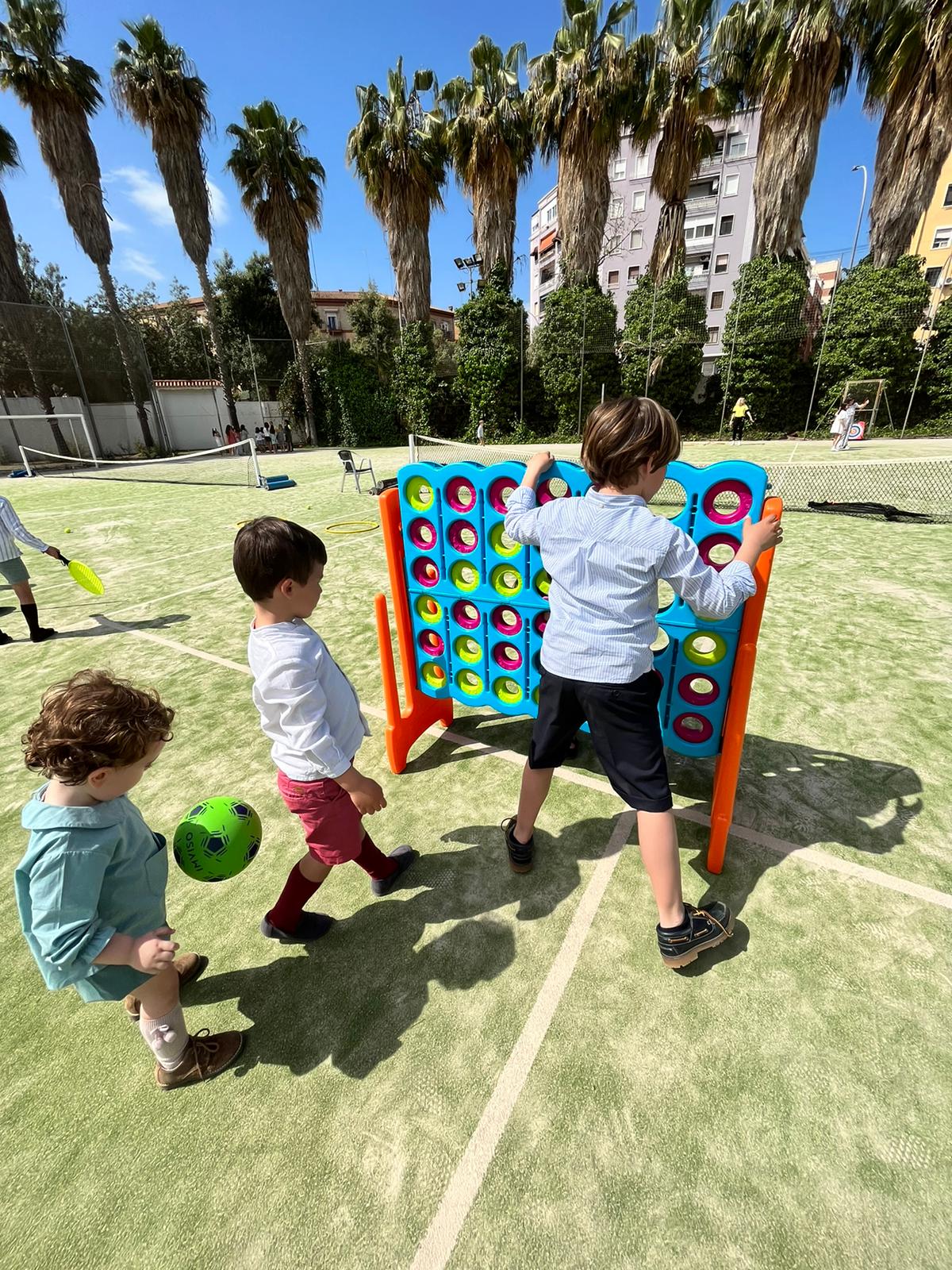 Animación Infantil para Comuniones en Valencia – Porque después de la tarta, lo que quieren es jugar